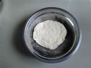葡萄干辫子面包的做法步骤3