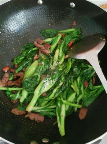 油菜苔炒腊肉的做法步骤8