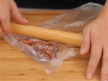 香煎花生豆腐饼的做法步骤2