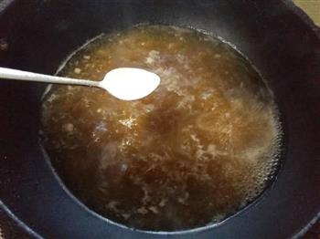 葱香油条汤，剩油条巧利用的做法步骤6