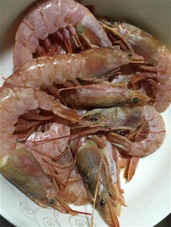 椒盐阿根廷红虾的做法步骤2