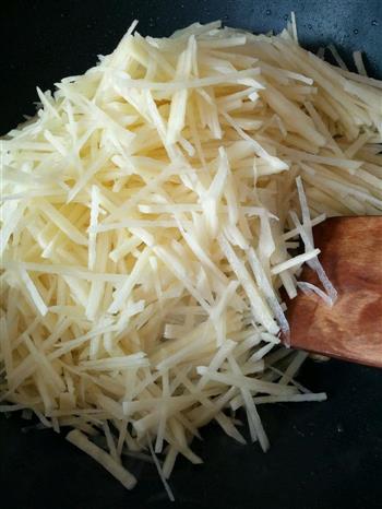 尖椒土豆丝的做法步骤8