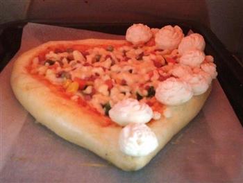 心形鲜虾香肠包边披萨的做法图解19