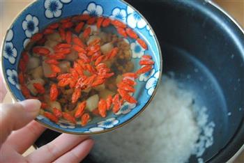 山药虾米粥的做法步骤4