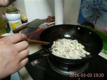 干炸鲜蘑的做法步骤4