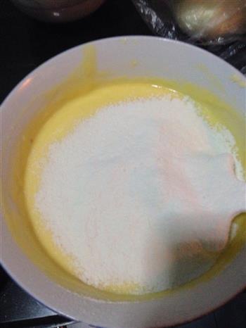 酸奶轻芝士蛋糕的做法步骤5