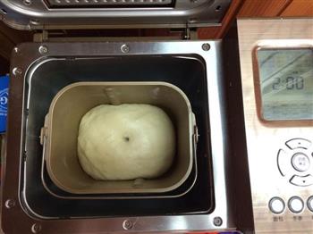 椰蓉千层面包的做法步骤5