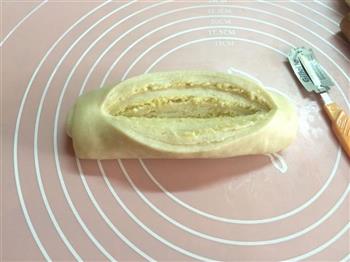 椰蓉千层面包的做法步骤9