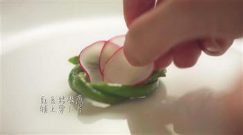 鲜虾沙拉豇豆花的做法图解8