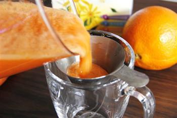 胡萝卜香橙汁鲜榨版的做法步骤8
