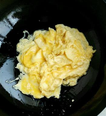 蒜苔炒鸡蛋的做法步骤3