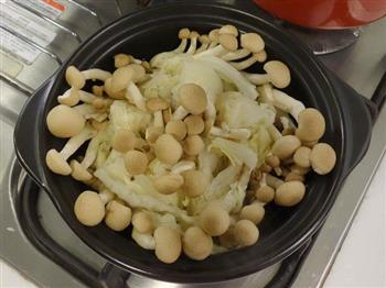 南洋咖哩白菜煲-砂锅白菜的做法步骤2