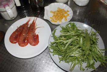 减肥餐—红虾柠檬汁沙拉的做法步骤1