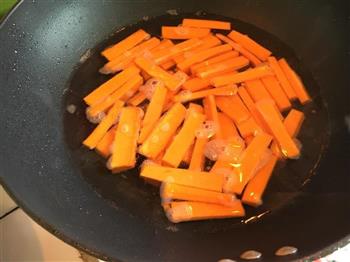 蛋黄焗南瓜-好吃的快手菜的做法步骤2