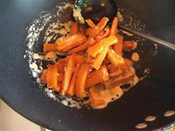 蛋黄焗南瓜-好吃的快手菜的做法步骤6