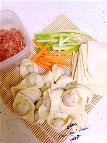 饺子皮，馄饨皮 饺子馅，萌饺煮法的做法图解6