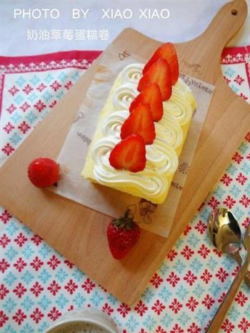 奶油草莓蛋糕卷的做法步骤13