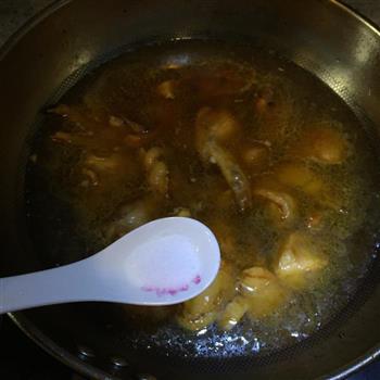 胡萝卜香菇烧鸡 营养美味的做法步骤5