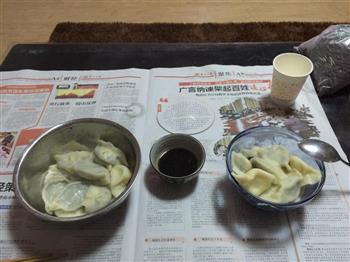 吴记韭菜猪肉三鲜饺子的做法步骤20