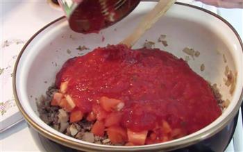最地道的番茄肉酱意面的做法步骤3