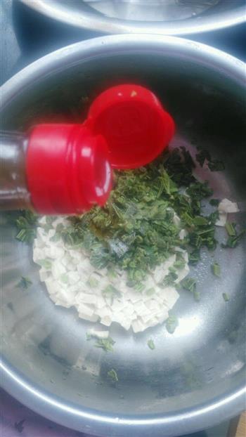 香椿拌豆腐的做法步骤5