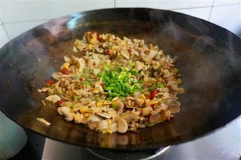白蘑咸菜炒肉丝儿-下饭绝配的做法步骤13