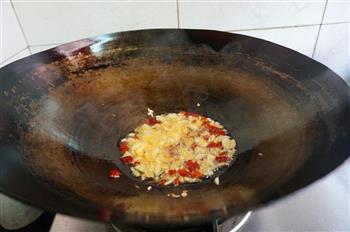 白蘑咸菜炒肉丝儿-下饭绝配的做法步骤8