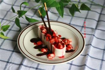 草莓芝士慕斯蛋糕-没有烤箱也能做精致甜点的做法图解21