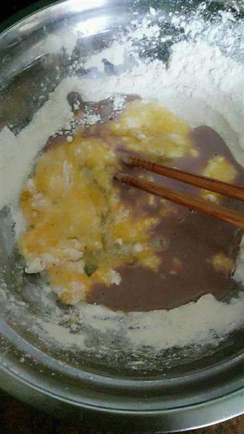 谷物牛奶鸡蛋煎饼的做法图解3
