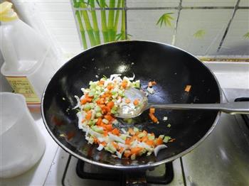 蔬菜炒饭的做法图解5