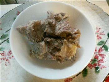 猪骨陈皮薏米冬瓜汤的做法步骤3