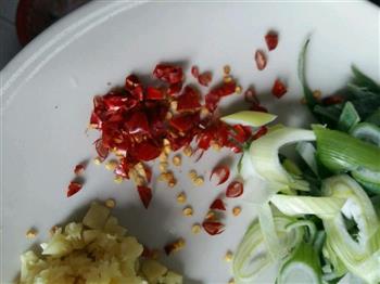 家常鱼香茄子煲的做法步骤3