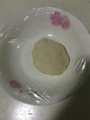 葱香花生酥饼的做法步骤1