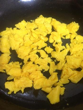 黄瓜炒蛋-简单美味的快手菜的做法步骤3