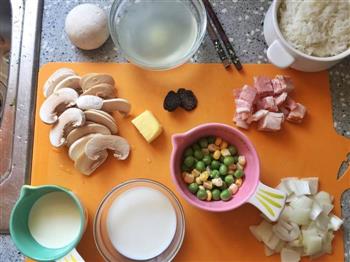奶油蘑菇烩饭的做法图解2