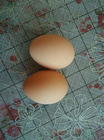 煎鸡蛋馒头片的做法图解1