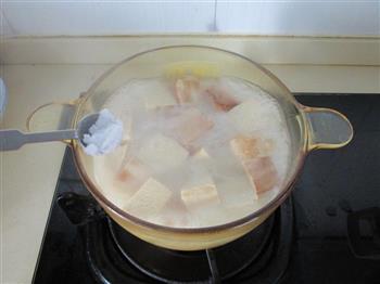 黑木耳炖冻豆腐的做法步骤5