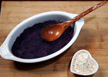 紫薯燕麦面包布丁的做法步骤3