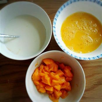 芒果鸡蛋牛奶布丁的做法图解3