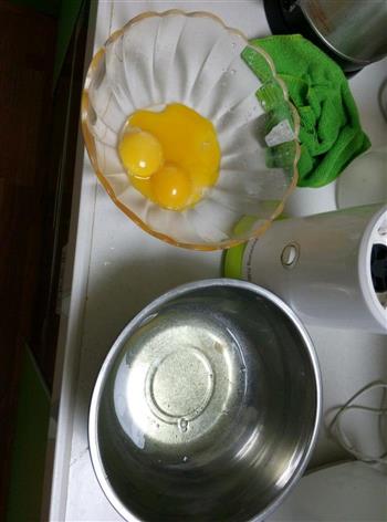 抹茶蜜豆蛋糕卷的做法图解1