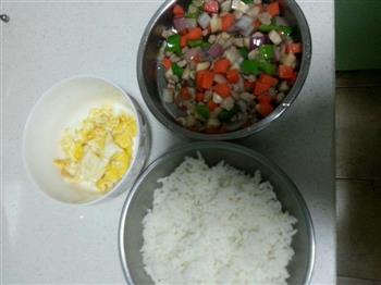 芝士焗米饭的做法图解2