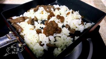 泰小妍-黑椒牛肉粒芝士焗饭的做法步骤3