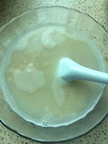 双莓牛奶燕麦粥的做法图解2