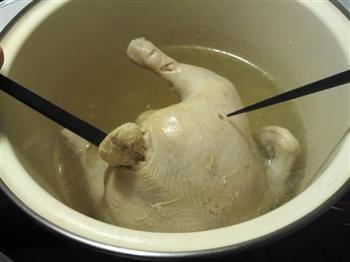 冷吃鸡的基础-白斩鸡的做法步骤4