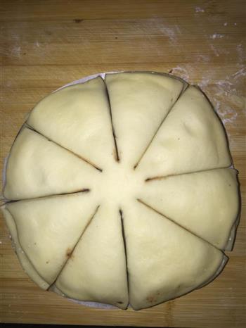 花样豆沙面包的做法步骤5