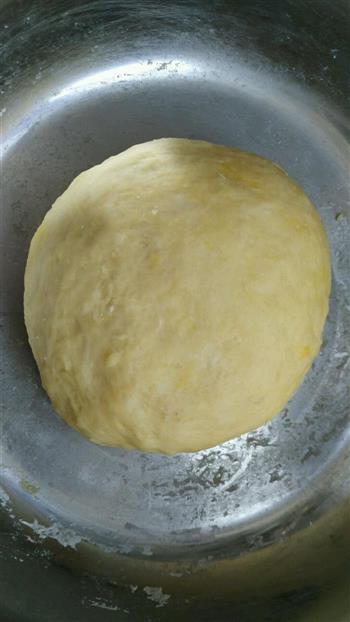 中种椰蓉小面包的做法步骤2