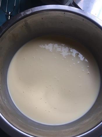 牛奶鸡蛋布丁-完美废物利用的做法步骤6