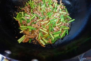蒜苔肉丝炒拉皮的做法步骤7