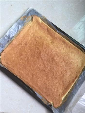 芒果蛋糕卷的做法步骤1