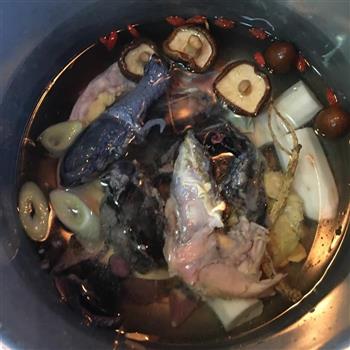乌鸡甲鱼汤的做法图解6
